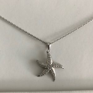 Natural Diamonds starfish necklace 14k